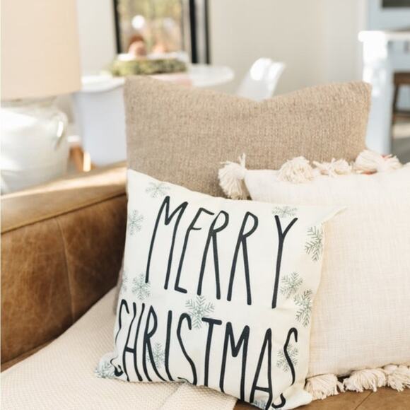 Merry Christmas Snowflake Indoor/Outdoor Holiday Neutral Pillow Cover NWOT - Picture 2 of 7